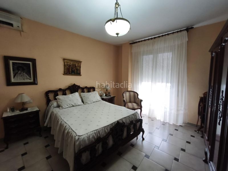 Foto ab6e19a2-1574-45ef-b6b1-032e20f60046. Edifici a Carpio (El)