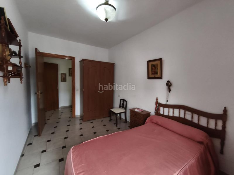 Foto c9e1fe1f-fcd8-4d92-84e0-9f79ffff45a3. Edifici a Carpio (El)