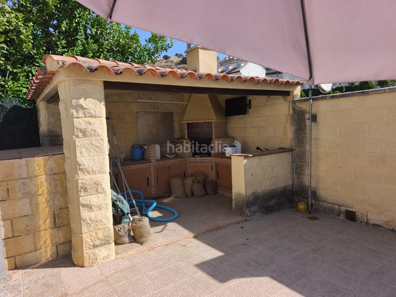 Foto b8f65cb1-27ca-4d70-be96-9a3ee47f9dff. Casa amb aparcament a Alcolea Córdoba