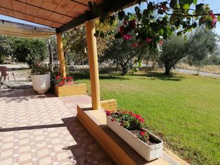 Masia a Carpio (El). Gran casa con terreno!