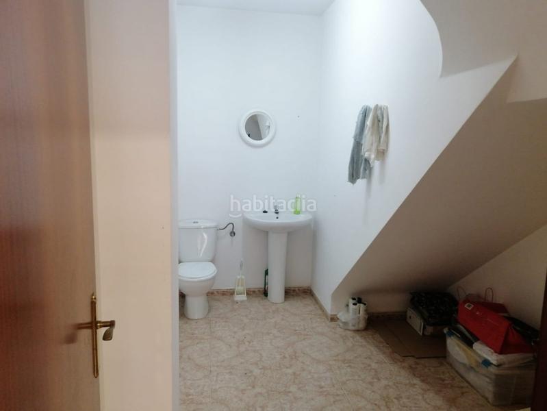 Foto dd2f0fb1-7851-4f24-8b43-2db3014fc360. Geschäftsraum mit heizung in Carpio (El)