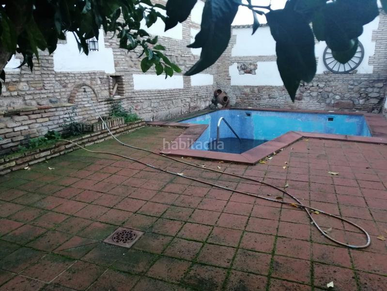 Foto 278f8262-f2d6-4bf4-96c7-e654499952d1. Haus mit pool in Carpio (El)