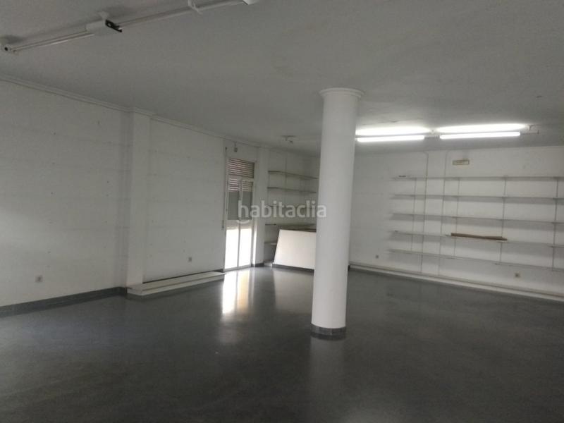 Foto ecfa6e60-c16c-408c-b2dd-423a950fce96. Geschäftsraum in Carpio (El)