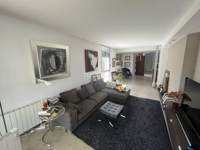 Foto 76a81df6-14ae-4ce6-bb9e-9305450cb0b9. Casa con riscaldamento parcheggio piscina in Palau Girona