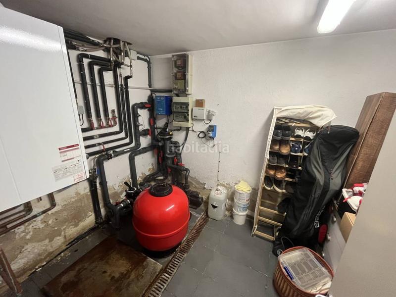 Foto 89bc8dac-2948-43c6-8e9e-6f51a928078d. Casa con riscaldamento parcheggio piscina in Palau Girona