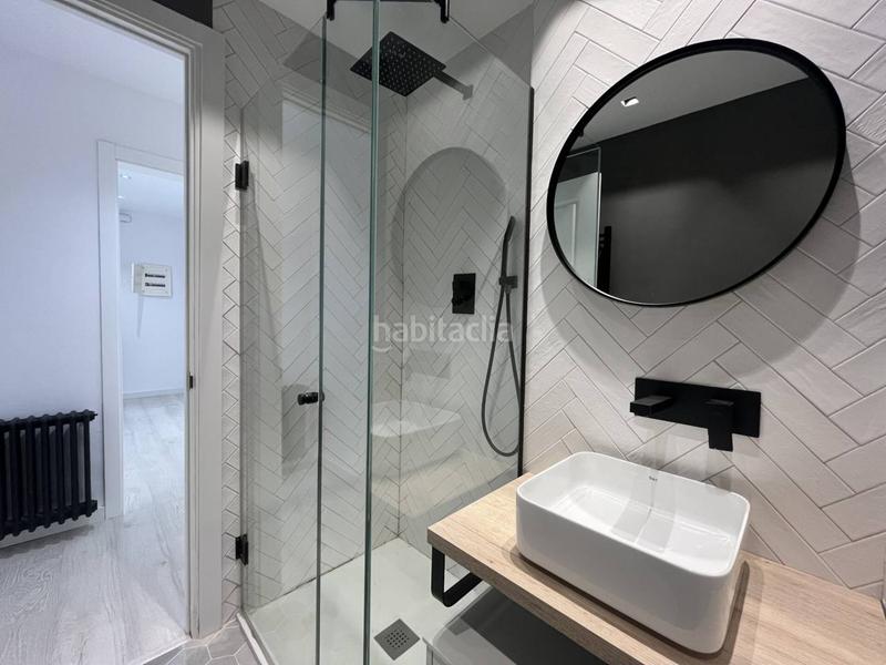 Foto 4b201563-4bfa-4963-bd24-319aea230fa1. Alquiler piso  en alquiler en eixamplecentre en Girona