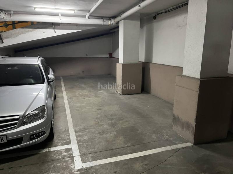 Foto 13a695d6-da27-4252-9339-0344c28d6530. Parking voiture dans Eixample Nord Girona
