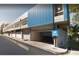 Aparcament cotxe  Joan maso i valento. En venta en santa eugènia