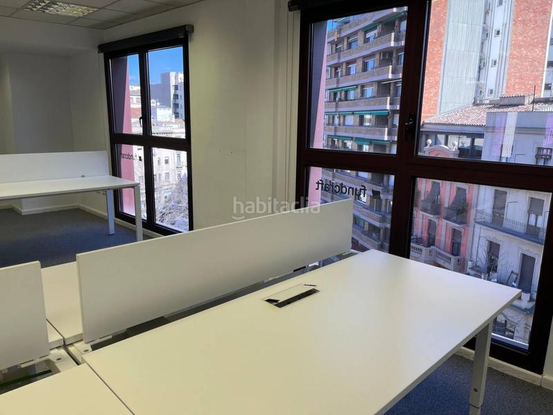 Foto 68179899-cc21-486a-b297-5bcf7a92520e. Location bureau dans Eixample Nord Girona