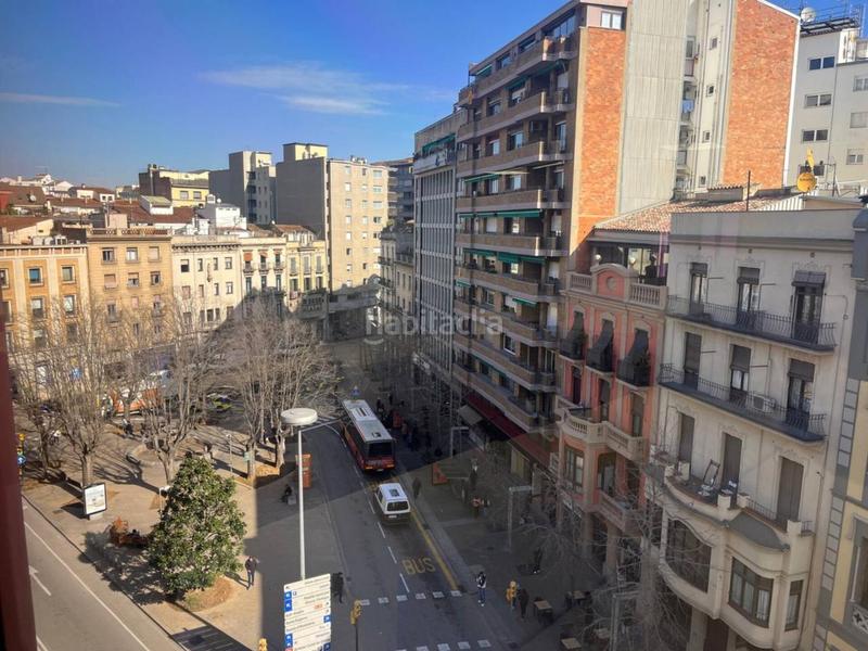 Foto 8fd1a9d1-58c8-4a14-a54a-1c423624c3d2. Location bureau dans Eixample Nord Girona