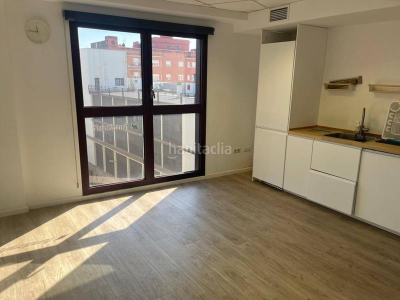 Foto 1185bc8d-3977-457a-9782-55f3fcfc3a8c. Alquiler oficina  en alquiler en eixamplecentre17002 en Girona