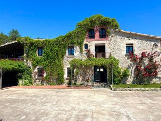 Masia a Disseminat gelabert 1. Masía del s. xix con encanto y vistas espectaculares