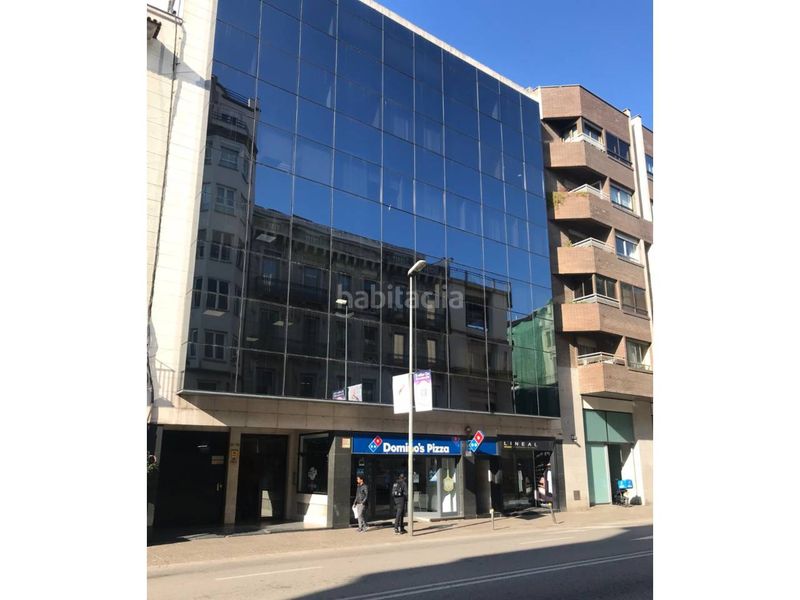 Foto 72be0a19-f66b-48f6-abbb-f85e2e0f2000. Miete büro in Eixample Nord Girona