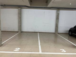 Lloguer Aparcament cotxe  Figuerola. Parking en alquiler en eixamplecentre17001
