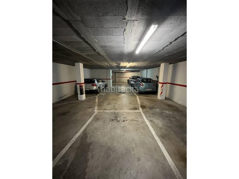 Foto 220caf77-6e52-430d-8437-09ad8628892d. Location parking voiture dans La Devesa Girona