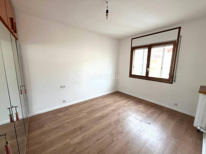 Foto 0b947d8f-9b3a-44f3-915f-4aafd5305efd. Appartamento con riscaldamento in La Devesa Girona