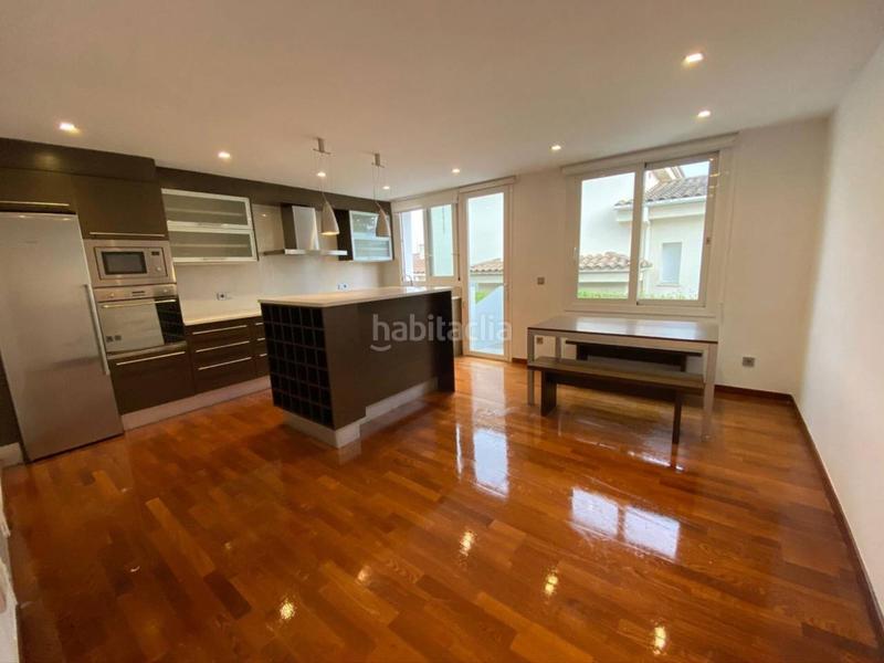 Foto 297509c8-06e2-4bef-8105-3994eed8526c. Casa amb calefacció aparcament a Montilivi Girona