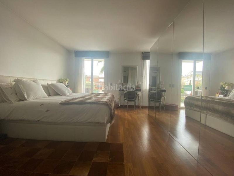 Foto c5117b99-ddb1-4fc2-8cc4-779f10189a8f. Casa amb calefacció aparcament a Montilivi Girona