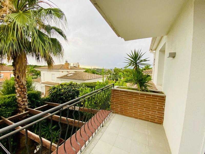 Foto d3d795b9-2d90-44b8-b33c-b7ae32ef3893. Casa amb calefacció aparcament a Montilivi Girona