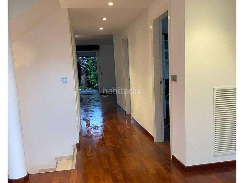 Foto ed1d4d52-510f-4ec4-90d1-a6ce718b8372. Casa amb calefacció aparcament a Montilivi Girona