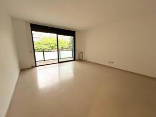 Location Appartement  Bernat boades. Alquiler de piso en girona capital
