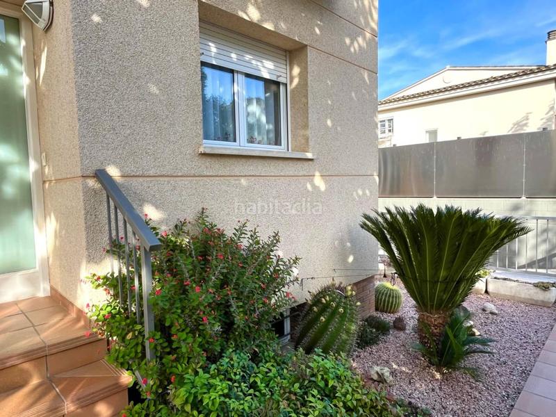 Foto ea65c38f-0f75-44f7-9539-07f935d59fcd. Doppelhaus mit heizung parking in Sant Gregori