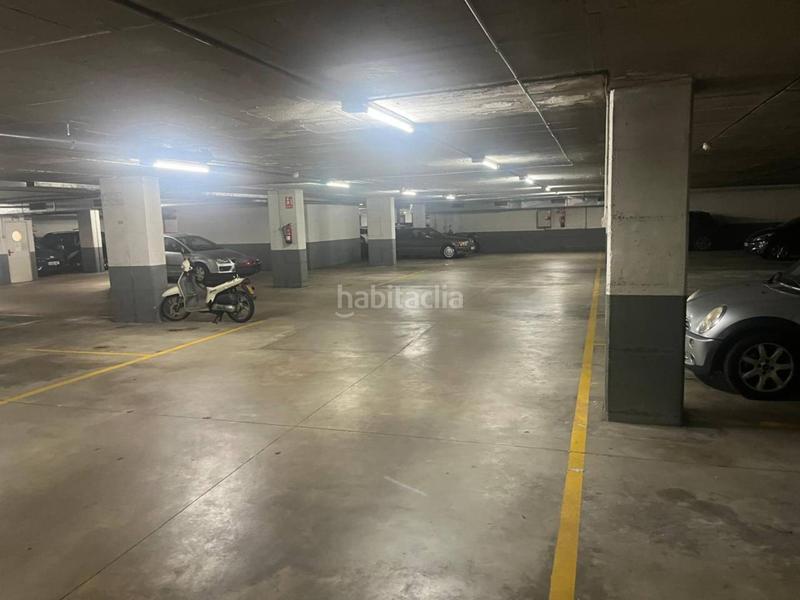 Foto bce6d12d-6891-460c-a979-011ef5886582. Miete autoparkplatz in Eixample Sud-Migdia Girona