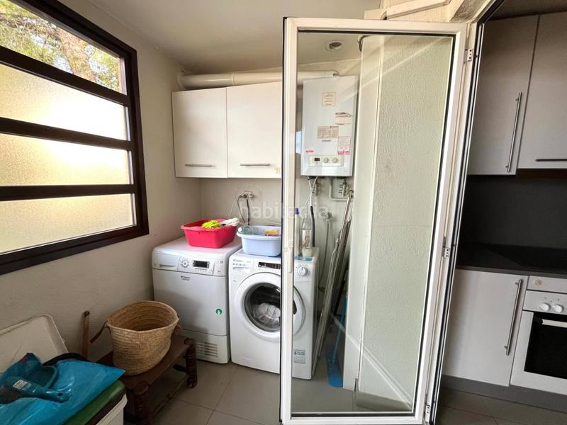 Foto a7ef69fe-9a03-4ec2-baa0-d5b797d715bd. Location appartement avec chauffage parking piscine dans Girona