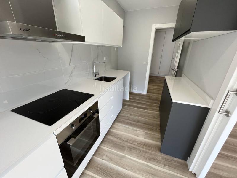 Foto 5e7339a5-ccef-4d4e-b730-e9776e2ea7dd. Rent flat with heating in Eixample Nord Girona