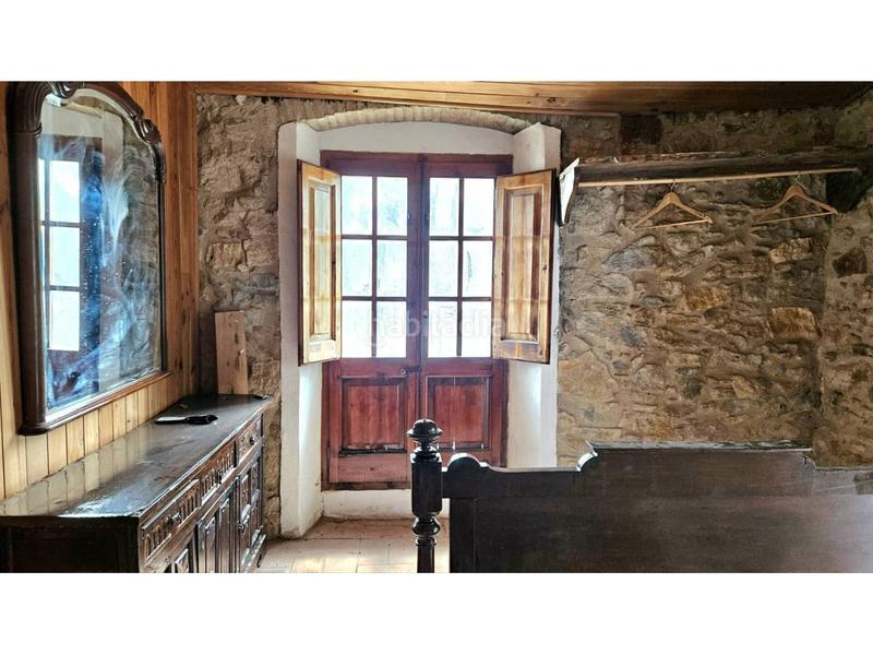 Foto 0e756e4f-2f67-4ec5-903f-8538c7c34de5. Casale con riscaldamento parcheggio in Llofriu