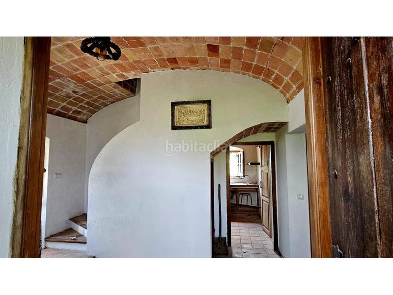 Foto 761e7384-6e8a-4322-b73b-d738986c3105. Casale con riscaldamento parcheggio in Llofriu