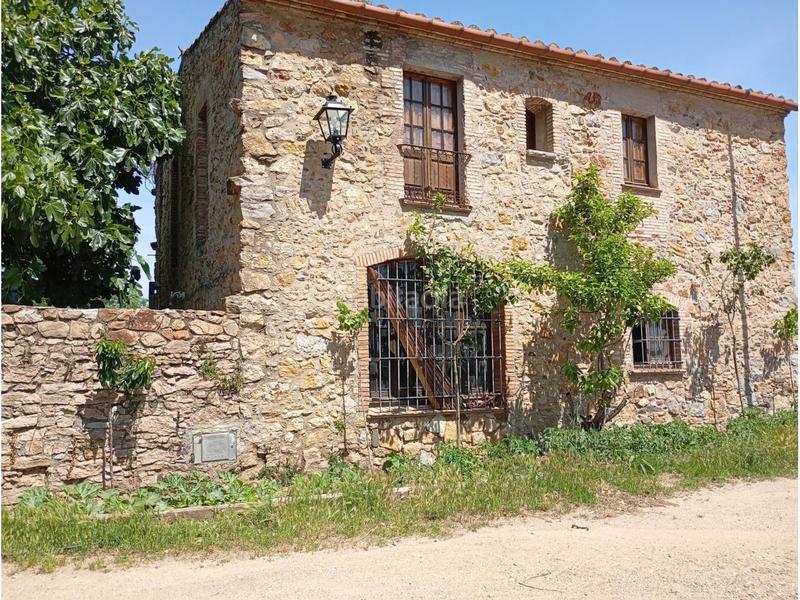 Foto 8d790a41-3c17-4980-8f15-d4f3d88a9d8b. Casale con riscaldamento parcheggio in Llofriu