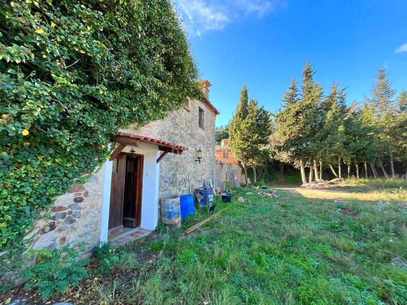 Foto d7c30b50-ef56-494e-ba7d-5d36aa976483. Casale con riscaldamento parcheggio in Llofriu