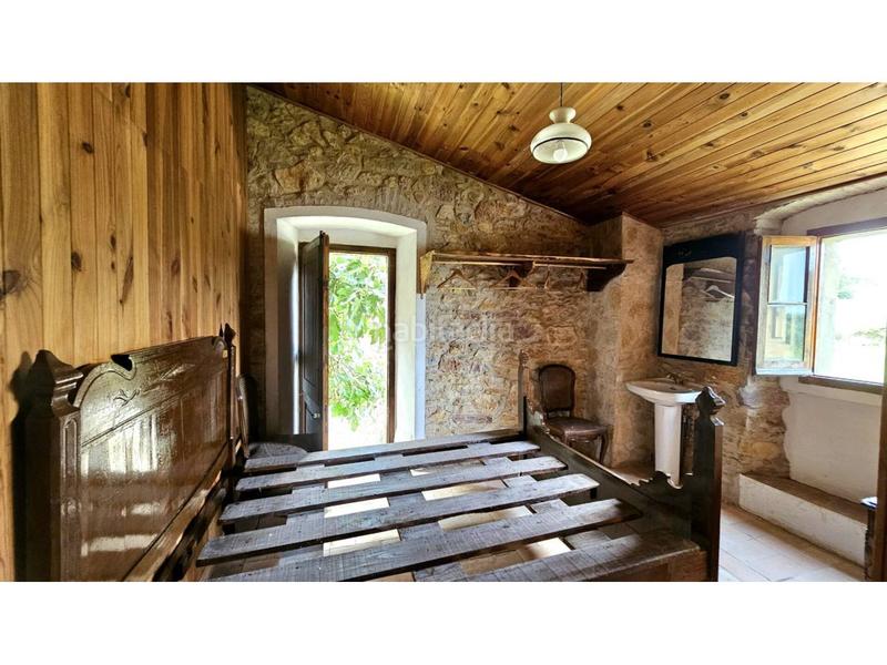 Foto ecf88f0f-873f-4073-aeb0-f968b75bb381. Casale con riscaldamento parcheggio in Llofriu