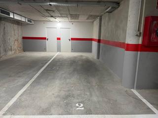 Parking voiture à Barcelona 43