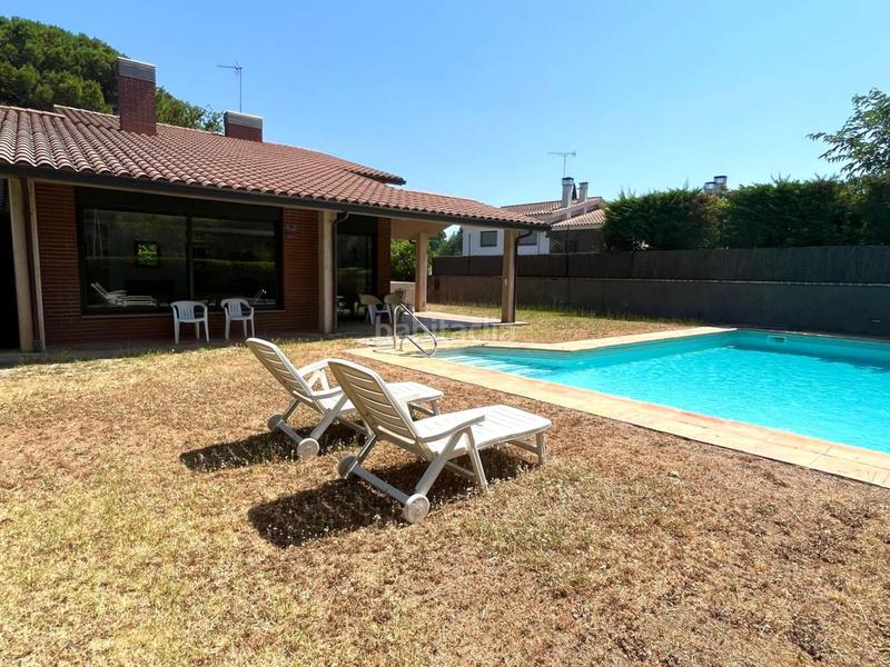 Foto 6381b4a8-359a-45d0-b4ef-3f2141a0a6b4. Casa  en venta en fornells park en Palau Girona