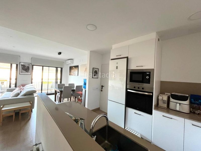 Foto dff8985a-a5f7-4b1f-bf79-a2dba6ef173d. Casa amb aparcament a Sils