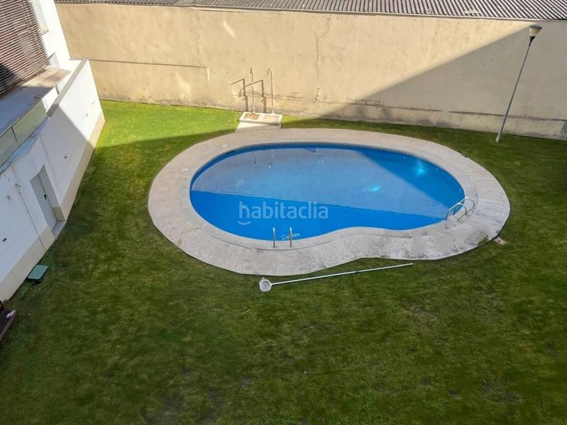 Foto d9a53ea1-24e6-40d2-a8a5-ac88058b4258. Pis amb calefacció aparcament piscina a La Devesa Girona