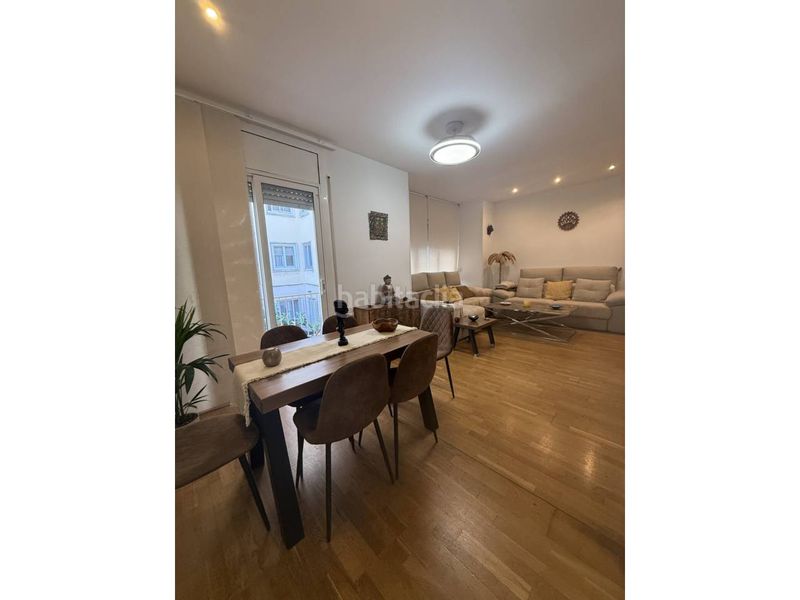 Foto 1a23abf9-8476-4137-ab0f-8405c8e5643e. Pis amb calefacció a Putget - Farró Barcelona