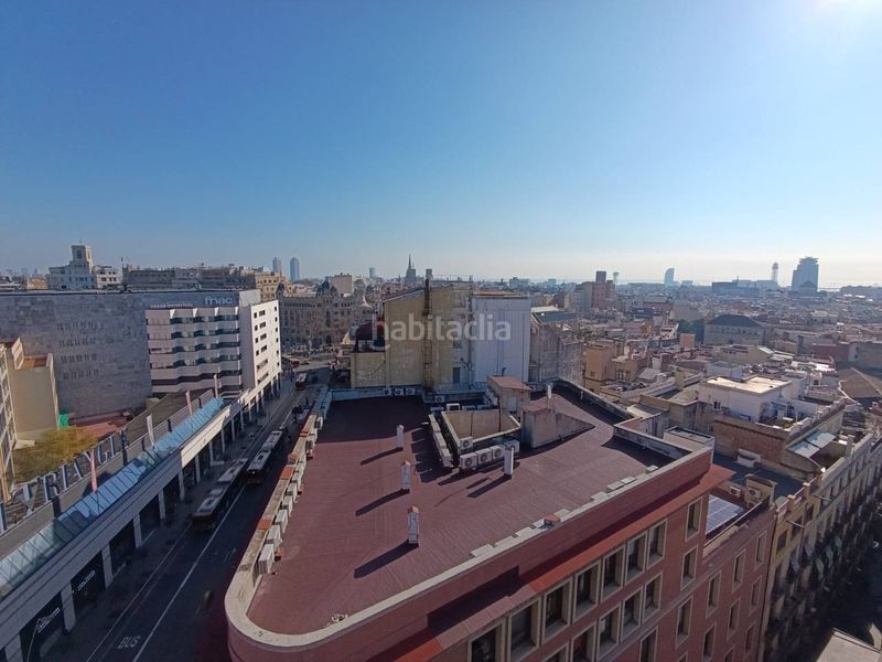 Foto 90daa019-187b-4038-801a-0e4270484208. Àtic amb calefacció a Raval Barcelona