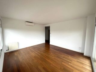 Location Appartement  Calle pau casals 36. Piso en alquiler