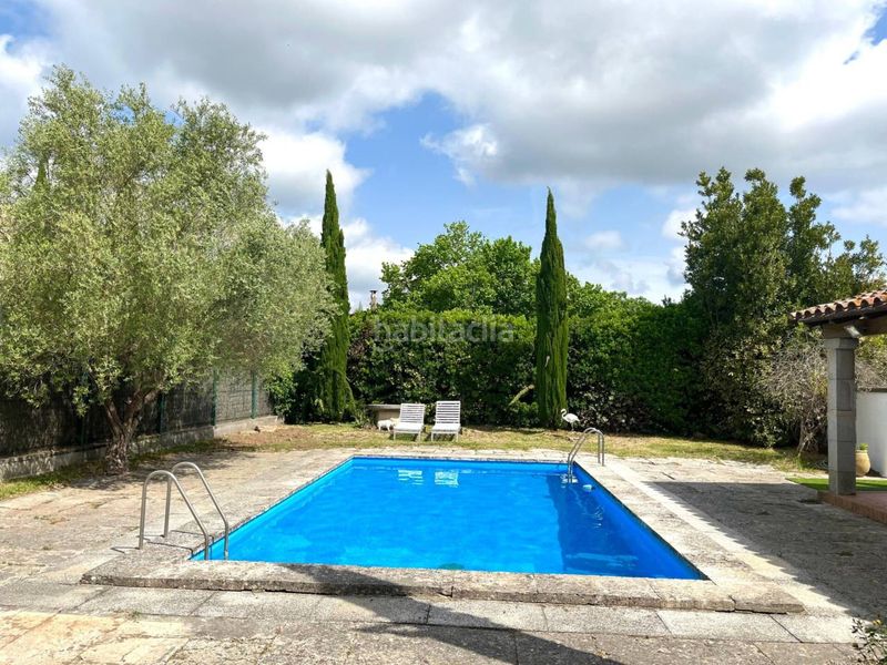 Foto 554f68a6-439c-4c86-9a4a-b2b5cbd28251. Casa amb calefacció aparcament piscina a Pont Major - Pedret - Campdorà Girona
