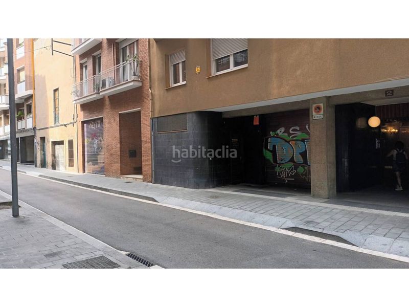 Foto 6818a3c3-ed18-4bb7-818d-15fd7eca74b4. Aparcament cotxe a Albal