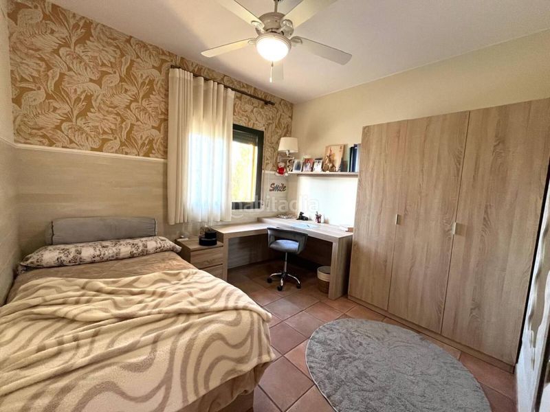 Foto 7a707d10-4c85-4362-8e1a-02805042d225. Casa amb calefacció aparcament a Montilivi Girona