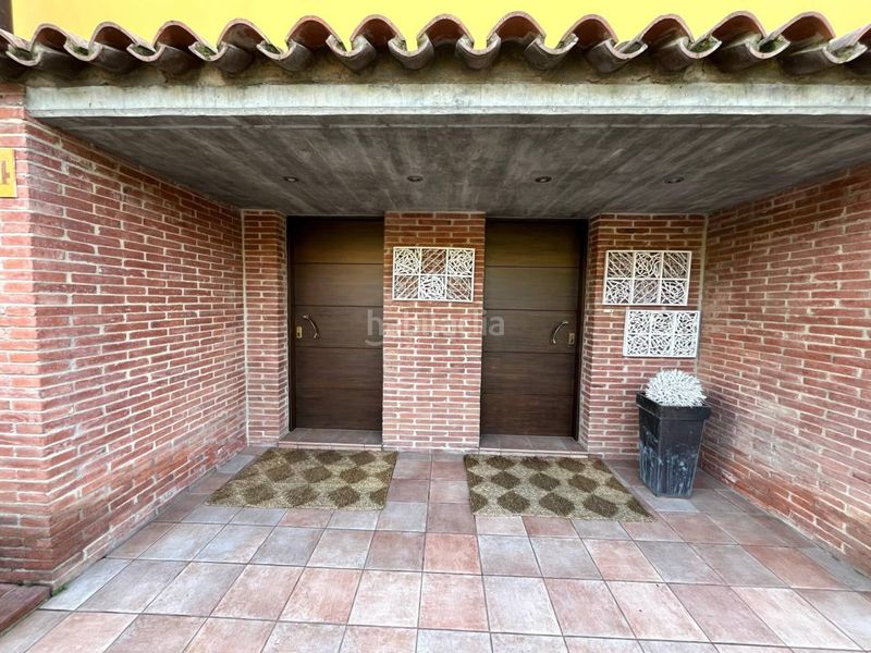 Foto 976b3c4e-38cd-4db7-9538-c5c8d0a76d4b. Casa amb calefacció aparcament a Montilivi Girona