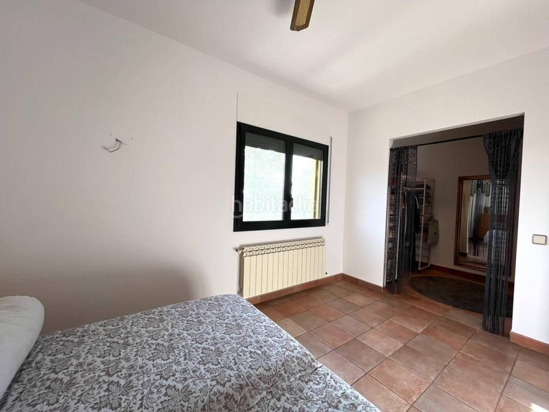 Foto bb4a72fa-eb0b-450d-9997-40dd8532883c. Casa amb calefacció aparcament a Montilivi Girona
