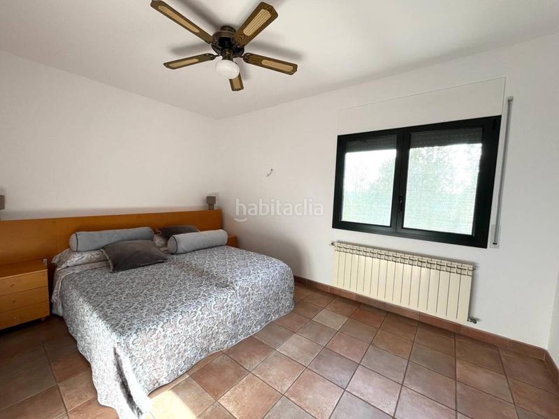 Foto d9a79725-cbcb-4bb9-b242-14f6f921c7f7. Casa amb calefacció aparcament a Montilivi Girona