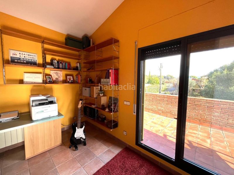 Foto eaa99dcf-b1aa-48fe-9799-153f351b6ff4. Casa amb calefacció aparcament a Montilivi Girona