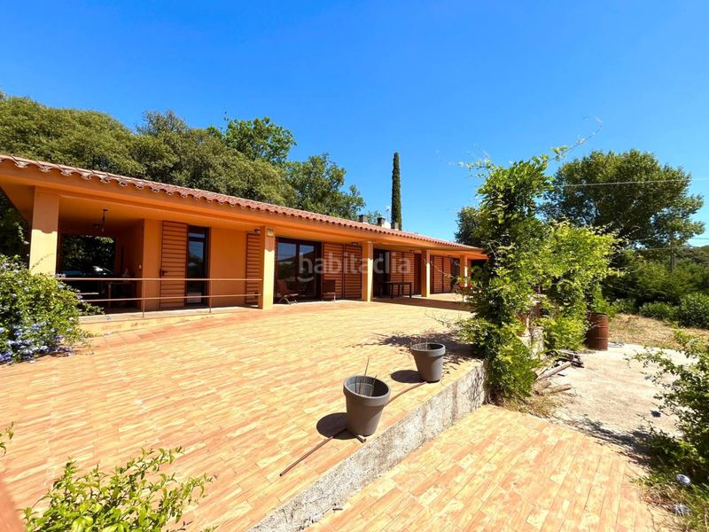 Foto 0e693125-4a15-45a0-a098-33184b19023a. Casa amb calefacció a Bescanó