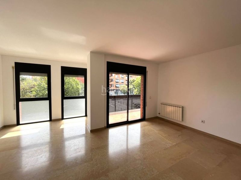 Foto 589f16ad-700b-43ff-99ce-0b040ff9c51e. Etagenwohnung mit heizung in La Devesa Girona